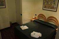 Tourist House Ostiense 2 *